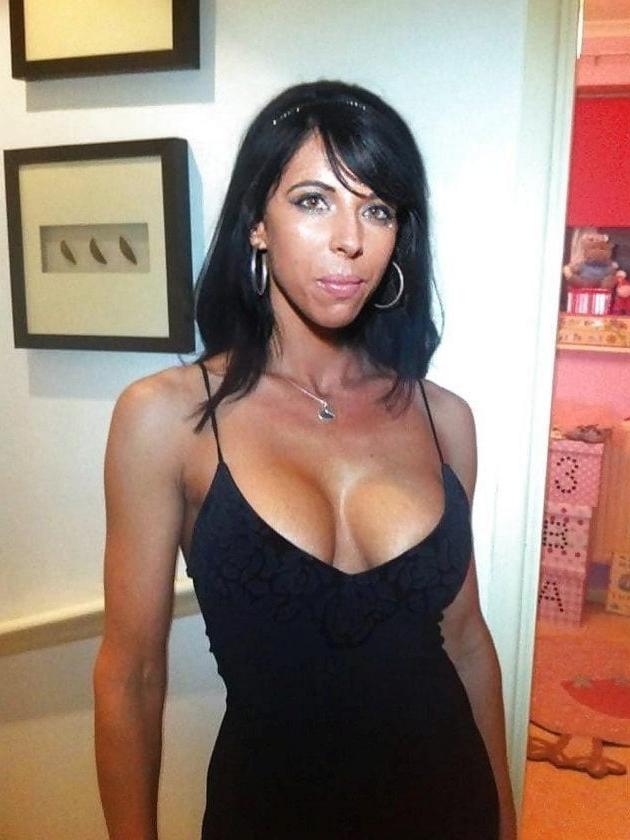 22P black haired French Hottie