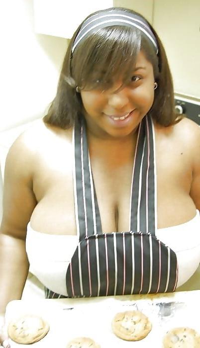 25P Busty BBW Amateur 25