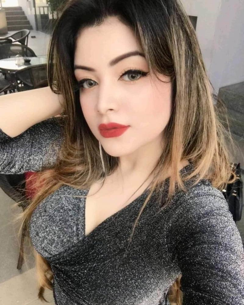 20P Pakistani girl sarika