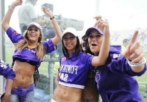 25P Sexy Girls and Models football fans