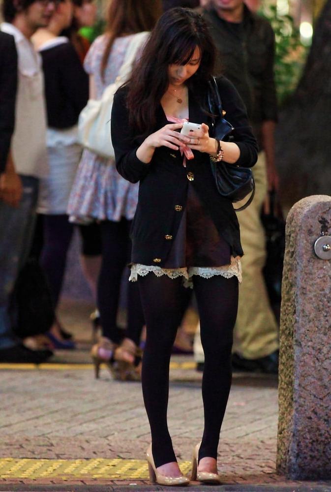 25P Street Pantyhose - Real Life Asian Cunts in Tights