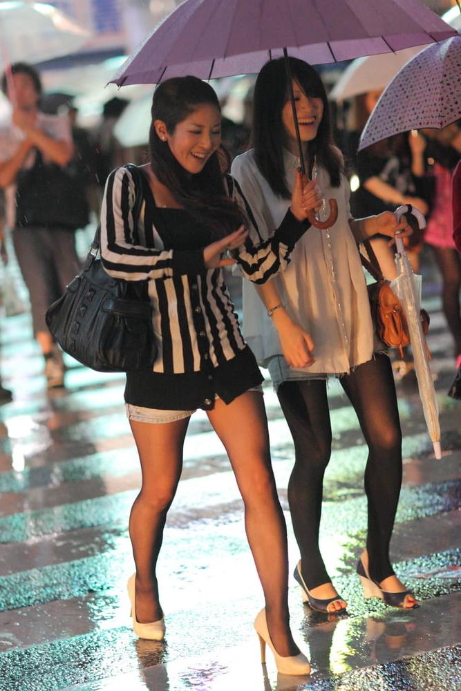25P Street Pantyhose - Real Life Asian Cunts in Tights