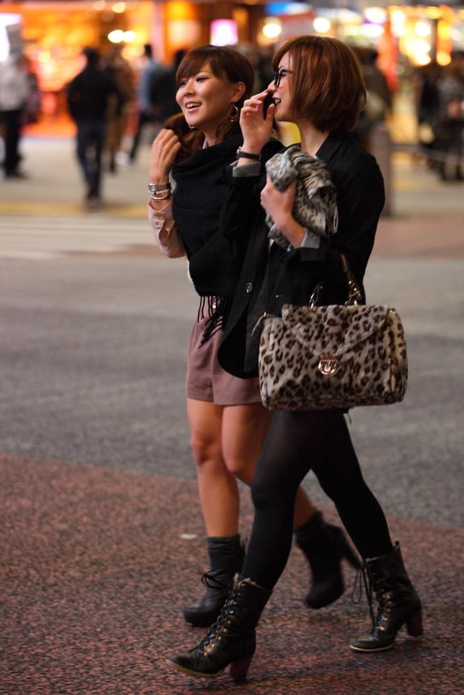 25P Street Pantyhose - Real Life Asian Cunts in Tights