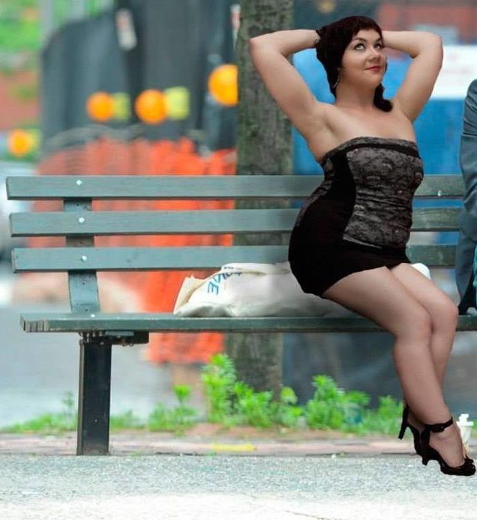 25P sexy females in tights pantyhose nylons 90