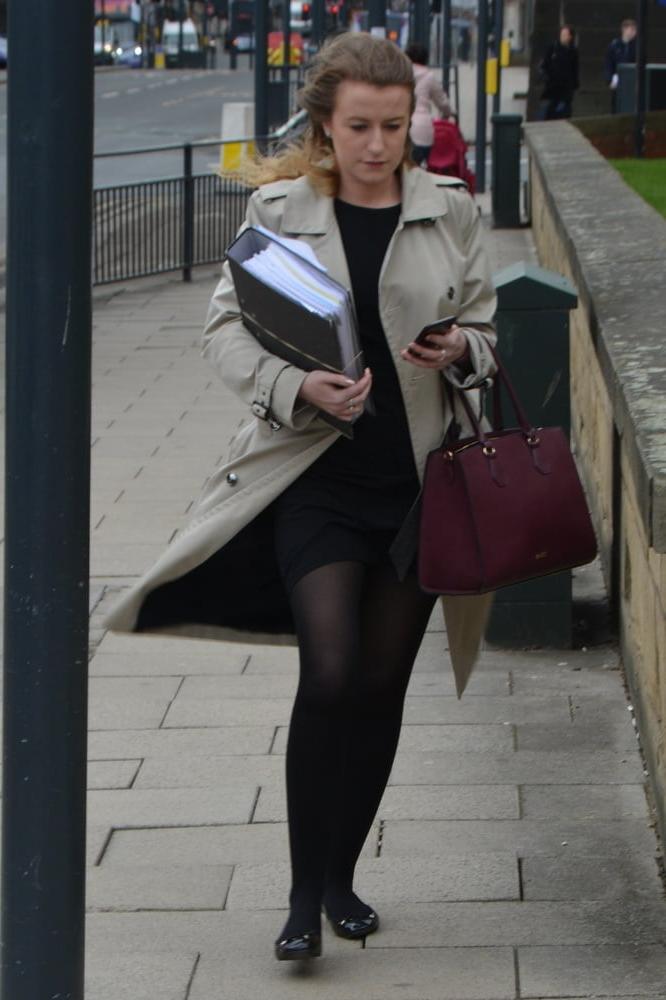 20P Street Pantyhose - Real Life UK Slags