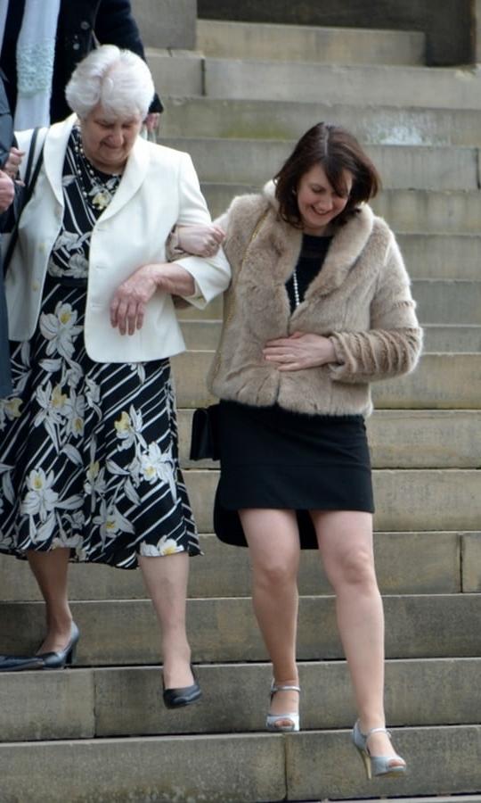 20P Street Pantyhose - Real Life UK Slags