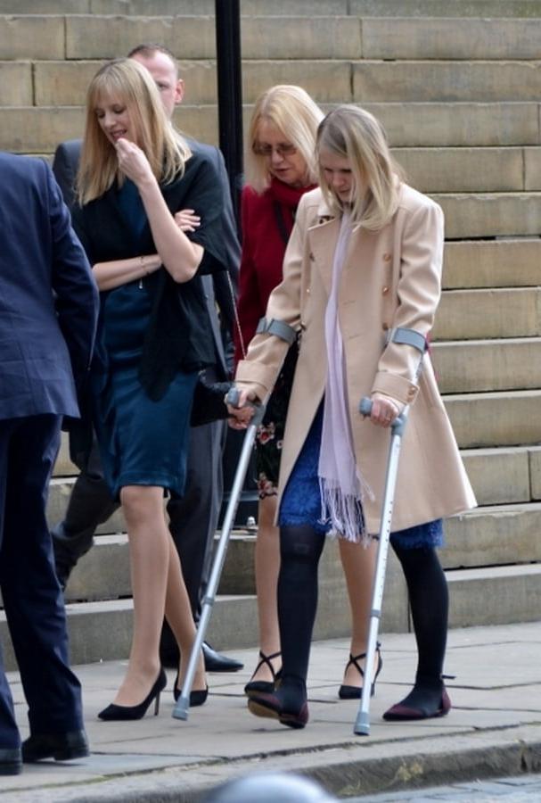 20P Street Pantyhose - Real Life UK Slags