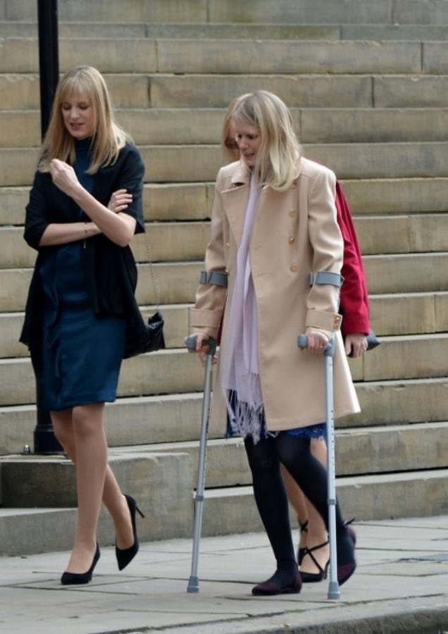 20P Street Pantyhose - Real Life UK Slags