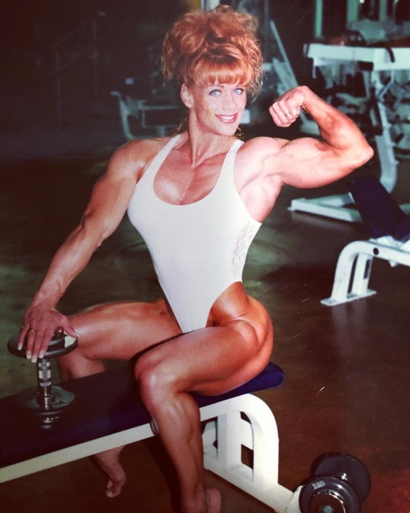25P Little Muscle Vixen Cathy Lefrancois!