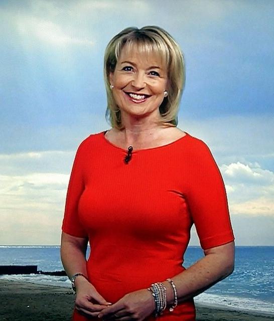 25P Busty Fuckable MILF GILF Carol Kirkwood Wank Bank