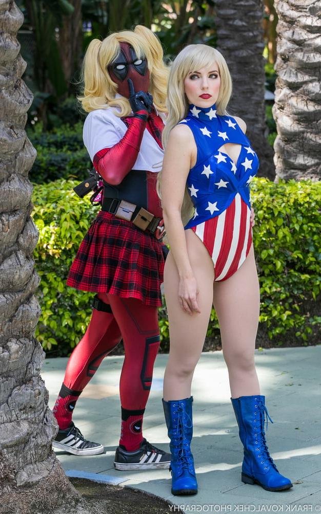 25P Cosplay Cunt in Pantyhose