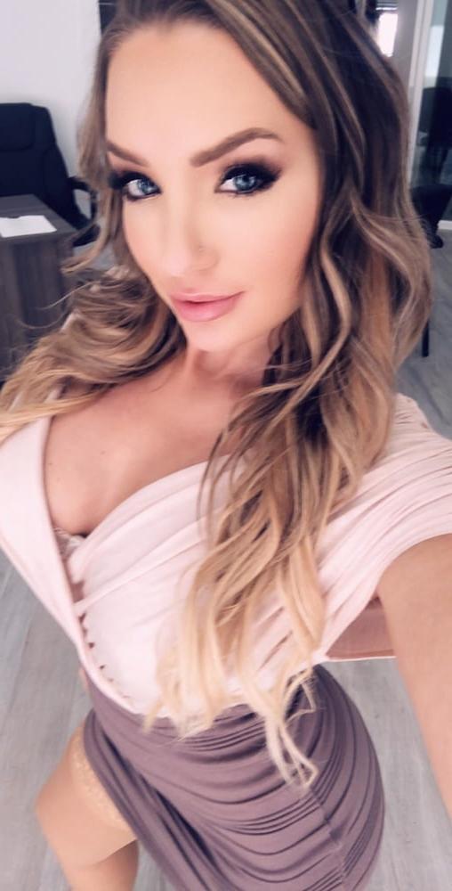 25P Cali Carter