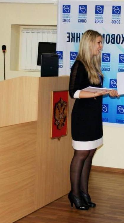 25P sexy females in tights pantyhose nylons 89