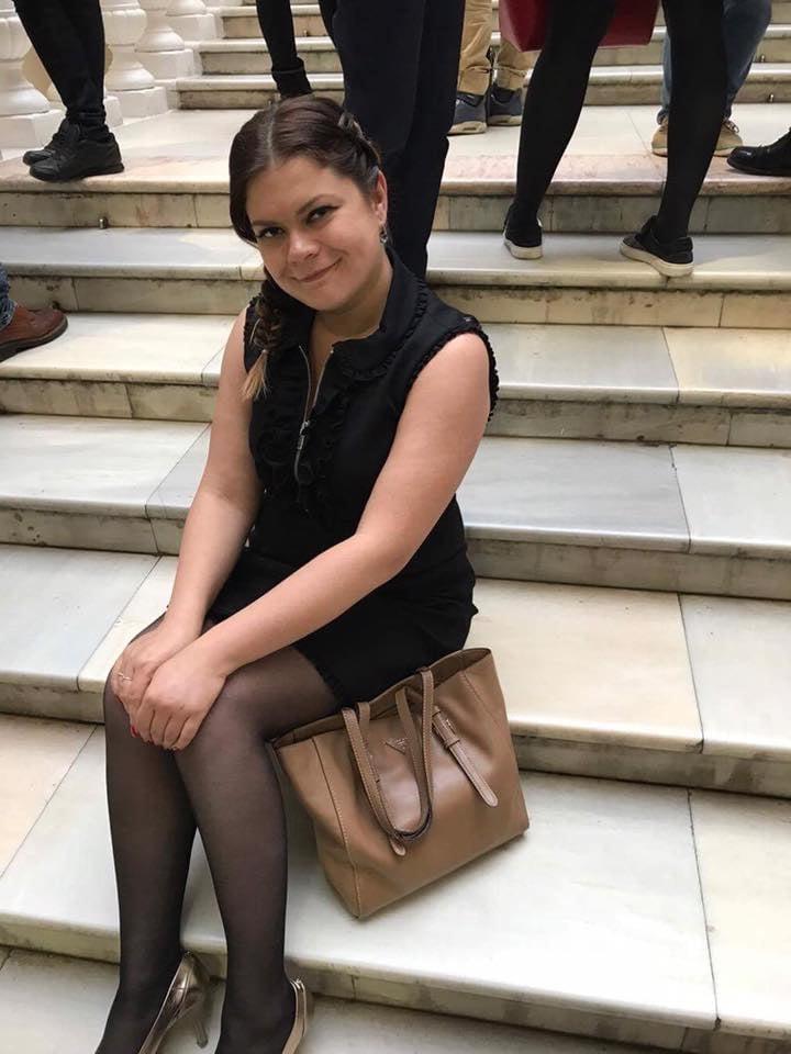 25P sexy females in tights pantyhose nylons 89