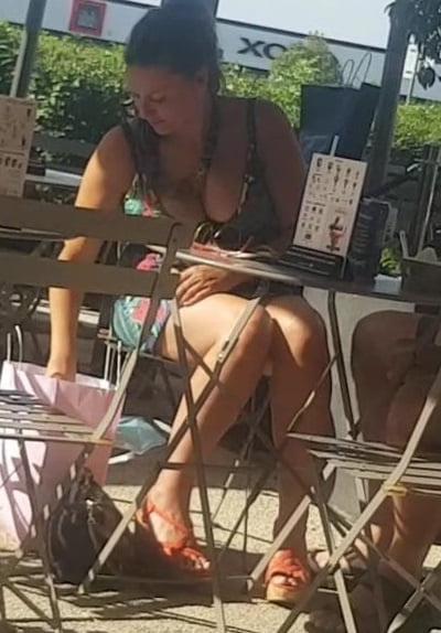 23P sexy girl with high heels mini skirt and big tits suck