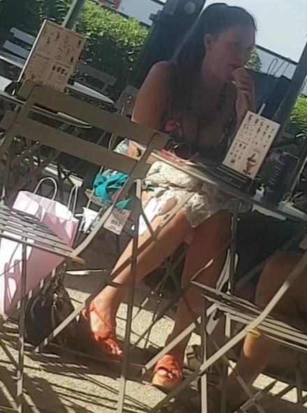 23P sexy girl with high heels mini skirt and big tits suck