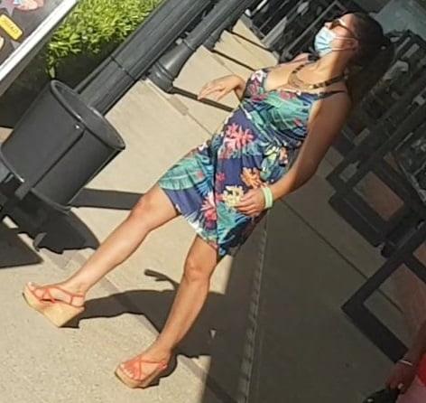 23P sexy girl with high heels mini skirt and big tits suck
