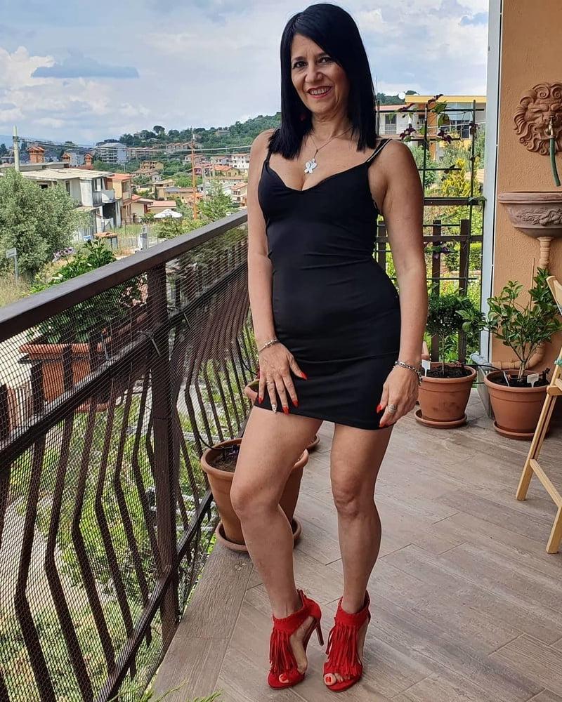 25P My own aunt Gina in horny hot dress