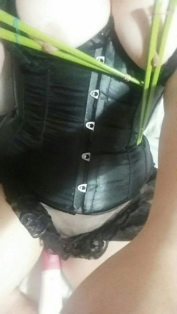 25P Julie 24 sub slut Arizona US