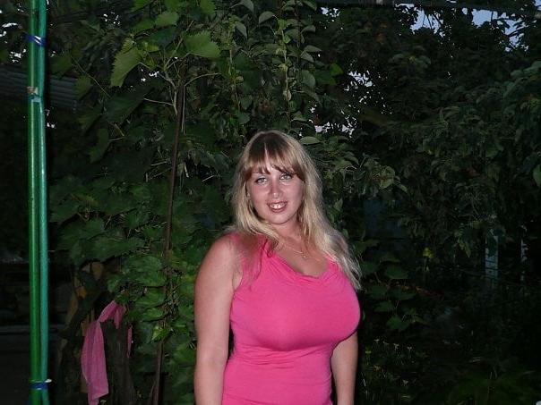 21P Busty Russian Woman 34