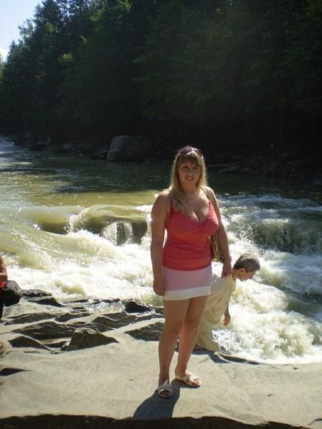 21P Busty Russian Woman 34