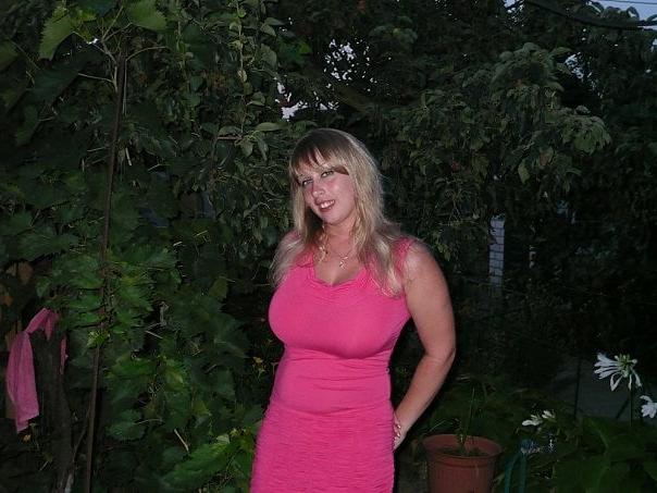 21P Busty Russian Woman 34