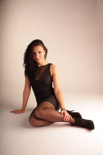 25P sexy females in tights pantyhose nylons 87