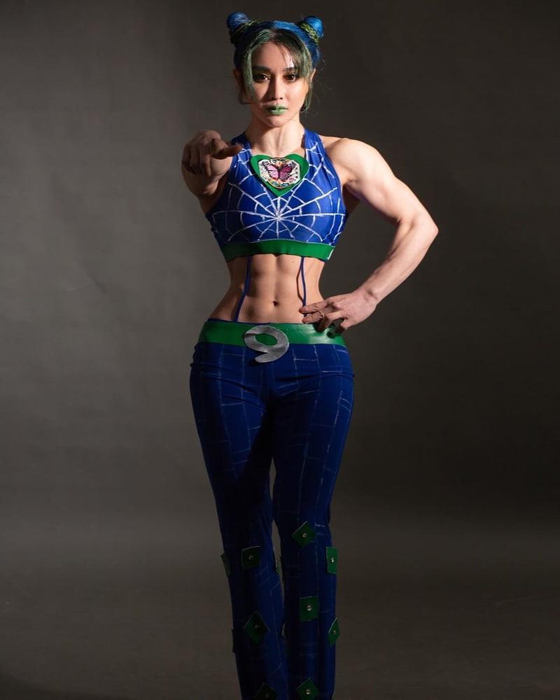 17P Yuan Herong - Jolyne Kujo Cosplay Gallery