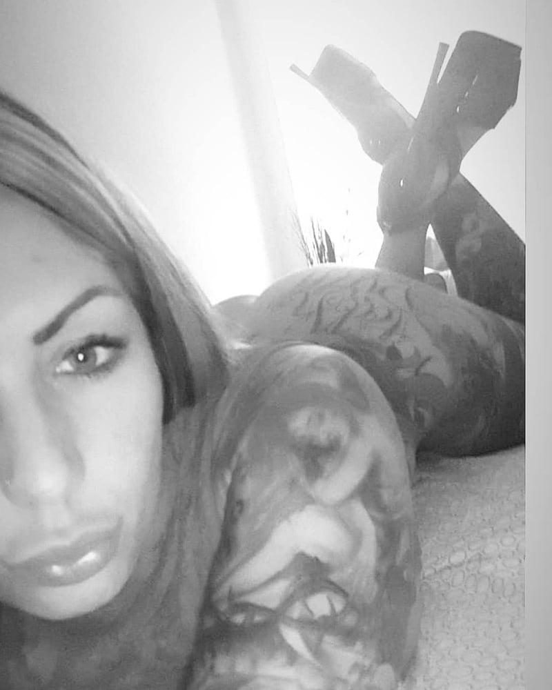 25P Mia Blow - German Amateur Porn Babe - Busty - Ass - Boobs