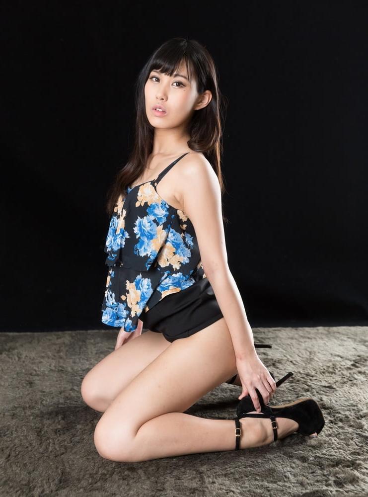 25P Japanese Kotomi Legs and Heels