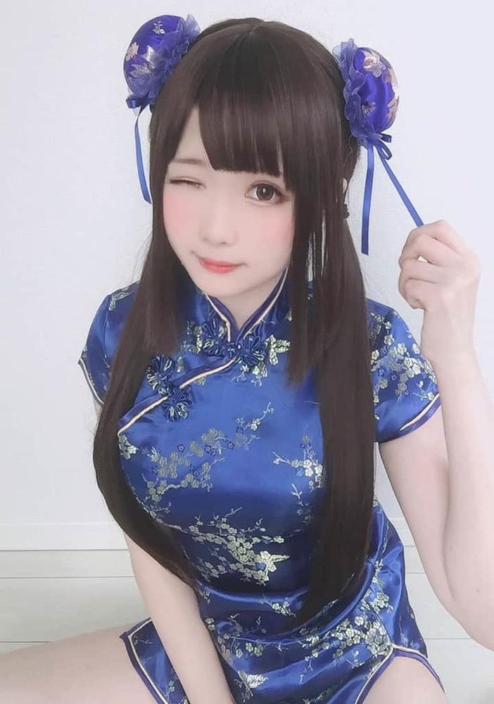 24P Sexy cosplay