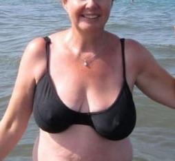 25P FAT MATURE SWIMSUIT