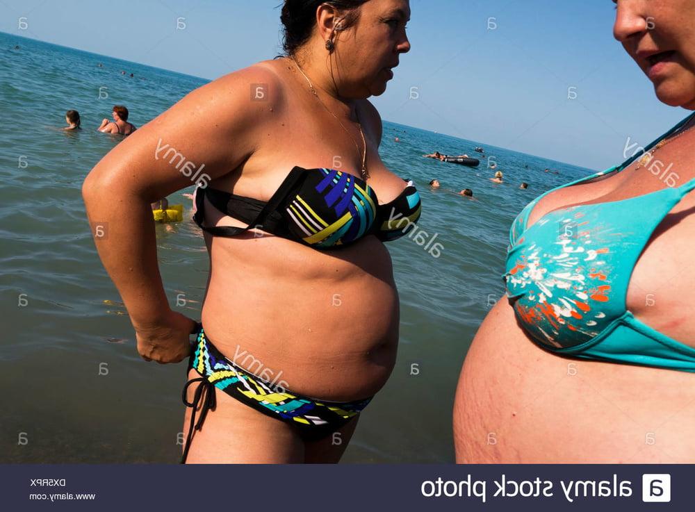 25P FAT MATURE SWIMSUIT
