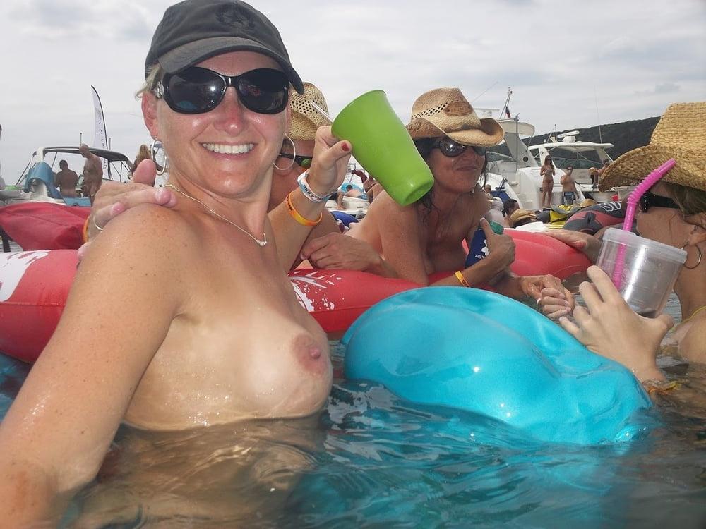 25P Swinger Boat Party #56