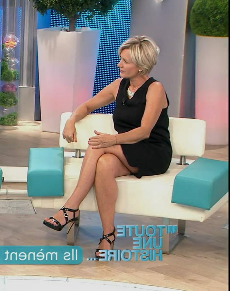 25P French TV Milf Sophie Davant