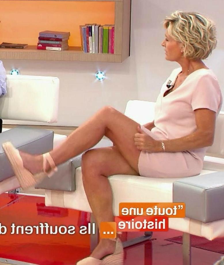 25P French TV Milf Sophie Davant