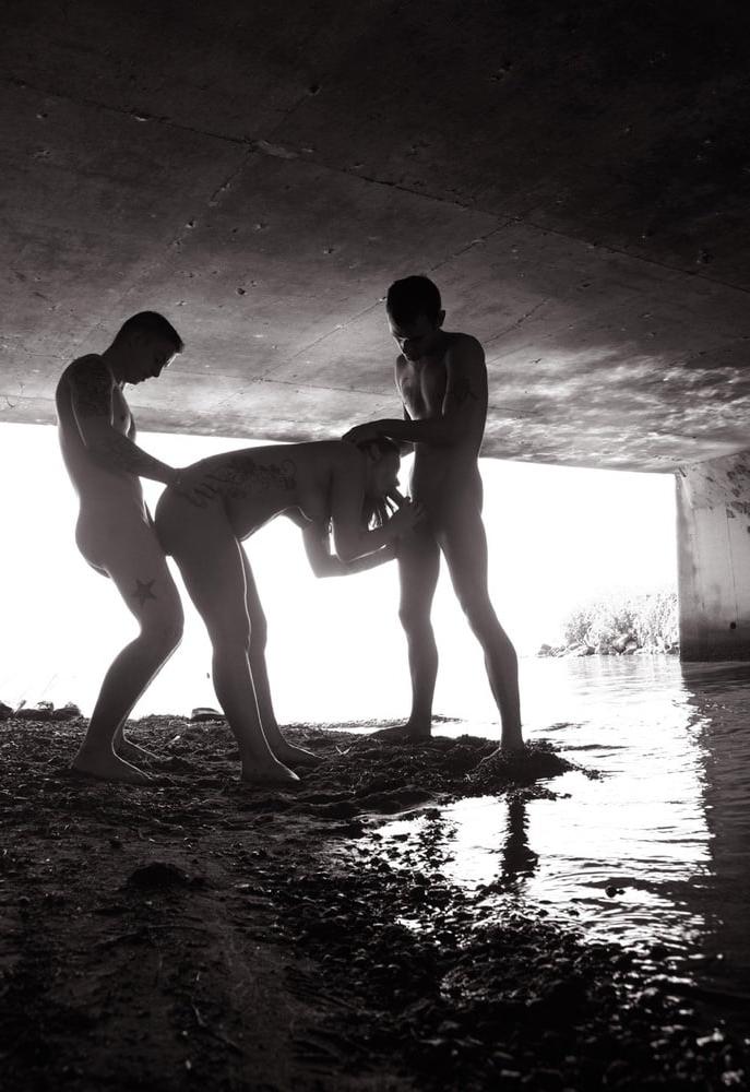 25P Big Toy and Dick Play