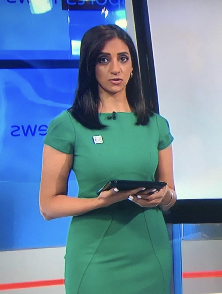 25P Wanking Hard For Bela Shah In Green Tight Dress (Sky Sports)