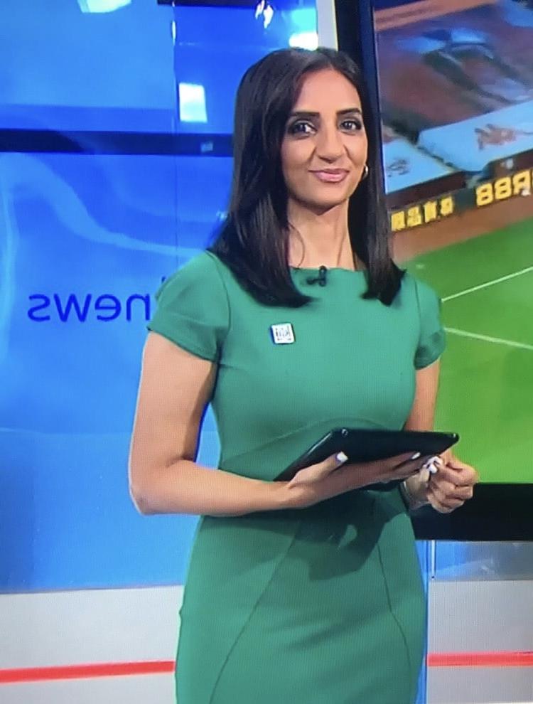 25P Wanking Hard For Bela Shah In Green Tight Dress (Sky Sports)
