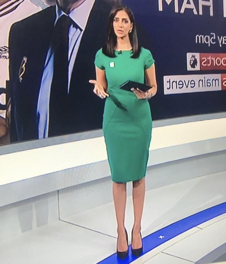 25P Wanking Hard For Bela Shah In Green Tight Dress (Sky Sports)
