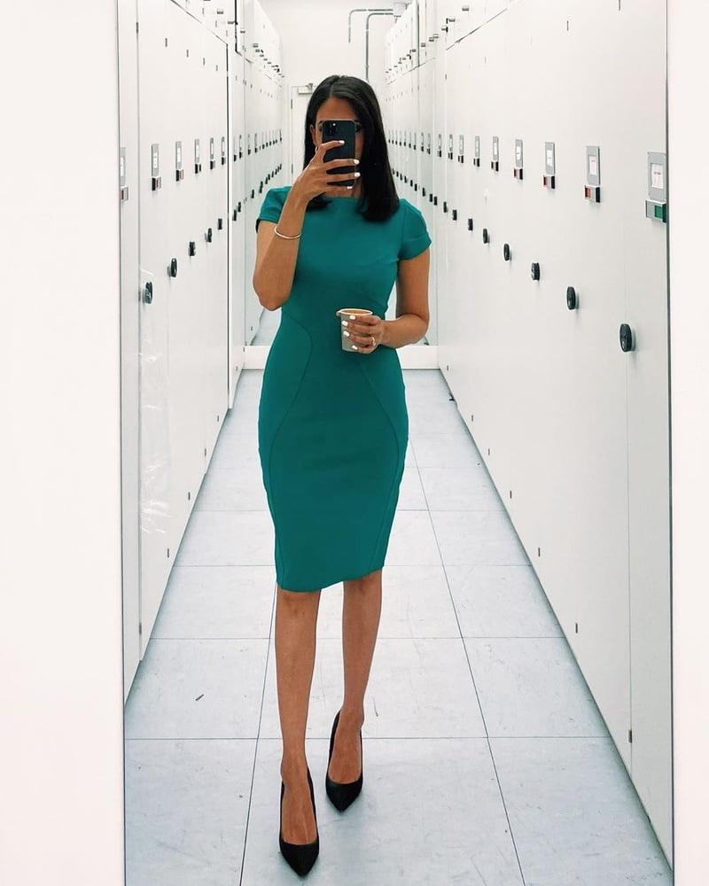 25P Wanking Hard For Bela Shah In Green Tight Dress (Sky Sports)