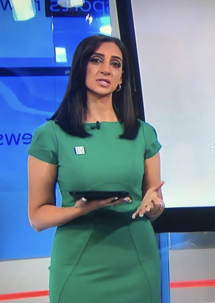 25P Wanking Hard For Bela Shah In Green Tight Dress (Sky Sports)