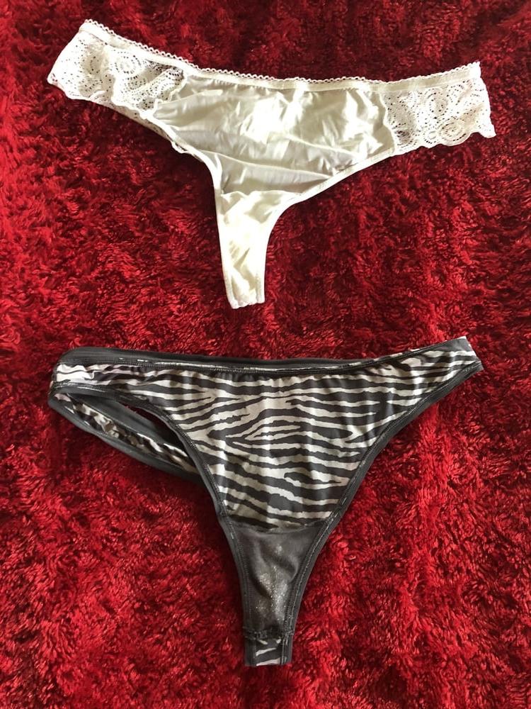 11P Milfs dirty panties