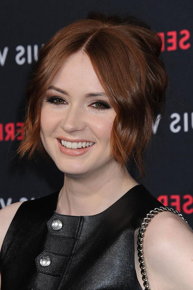 25P Karen Gillan - Leather dress