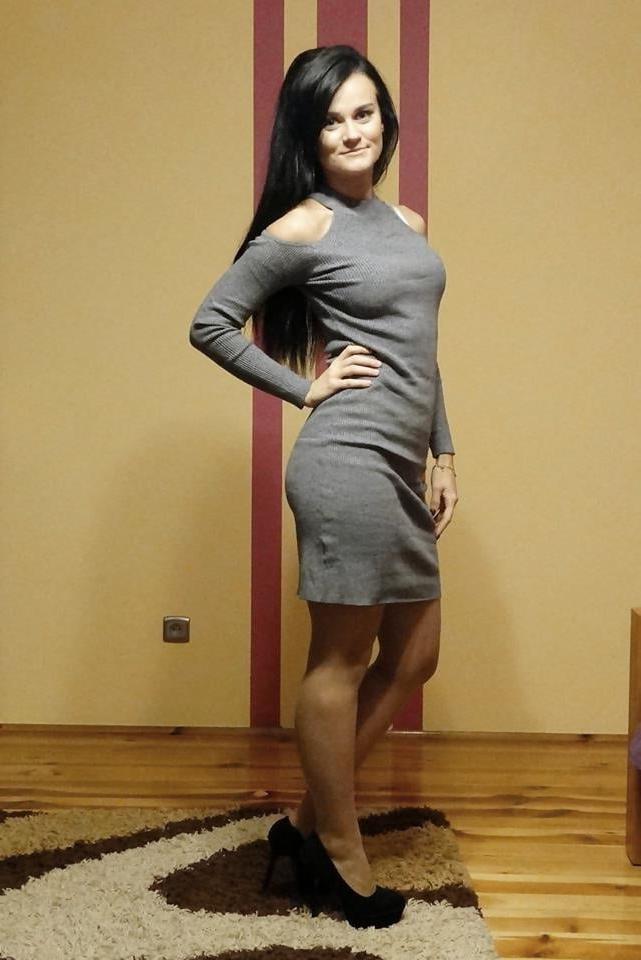 25P sexy females in tights pantyhose nylons 82