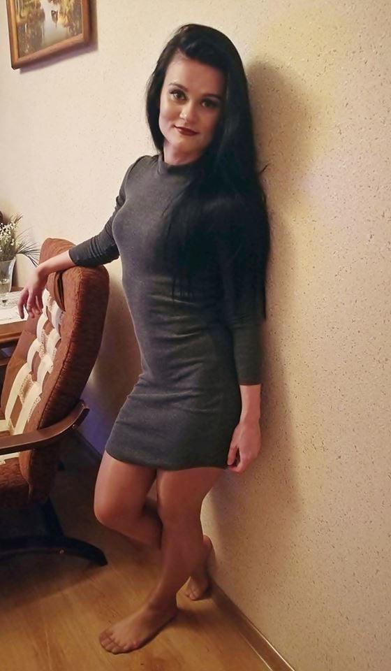 25P sexy females in tights pantyhose nylons 82