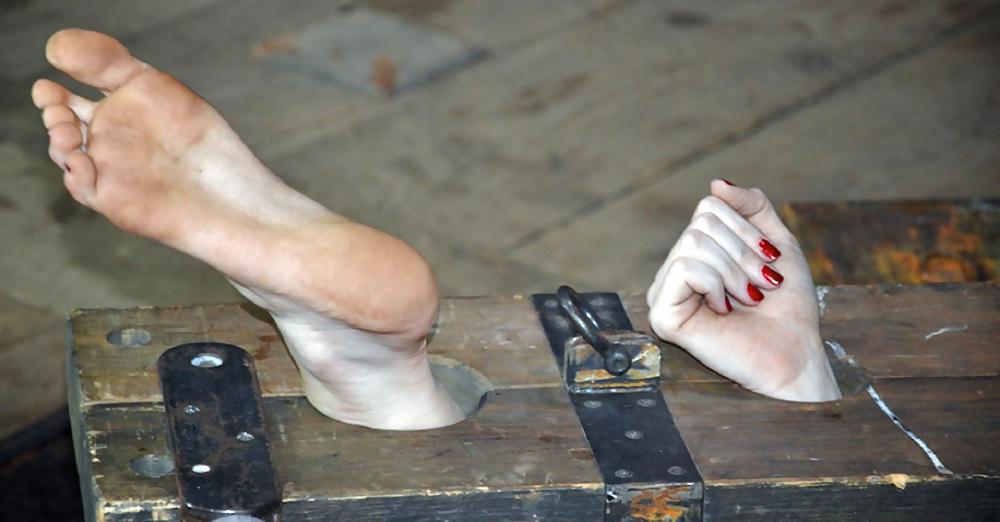 15P Dirty bondage redhead