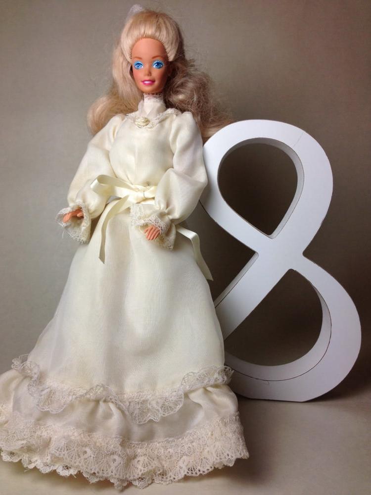 20P Gibson Girl dolls (mostly Barbies)