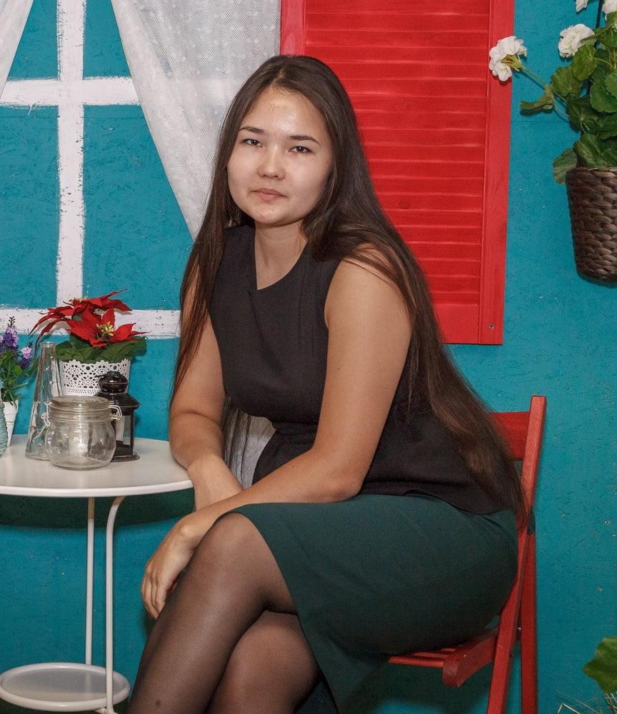 14P Cheap Russian Wives in Pantyhose