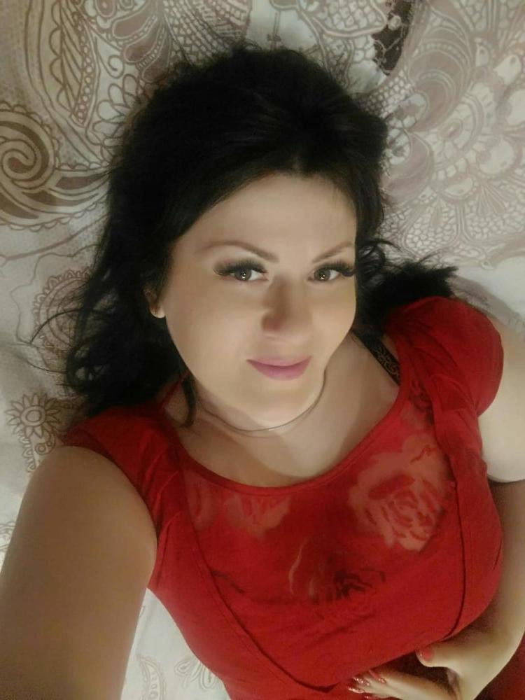 25P dirty mature slut